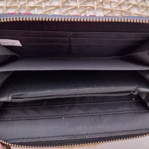 Multi colored long wallet - Picture 5 of 5